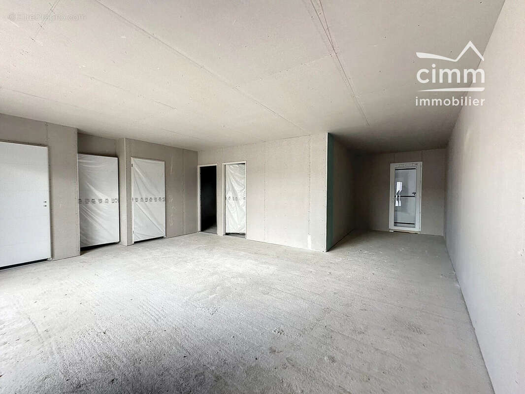 Maison 71 m² à Malemort-Du-Comtat  - photo 4