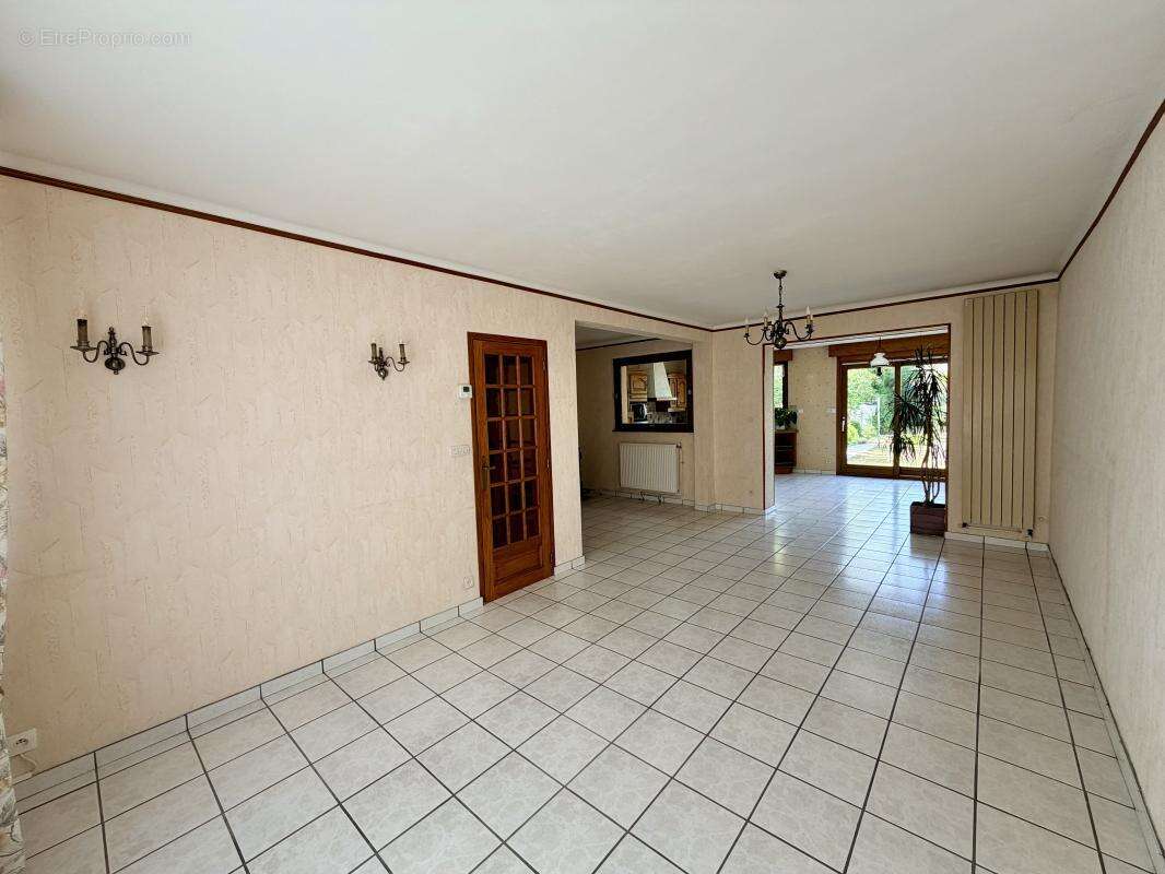 Maison 96 m² à Lambersart  - photo 2
