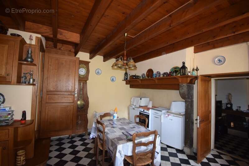 Maison à vendre 4 pièces TOUR DE FAURE (46) - photo 8