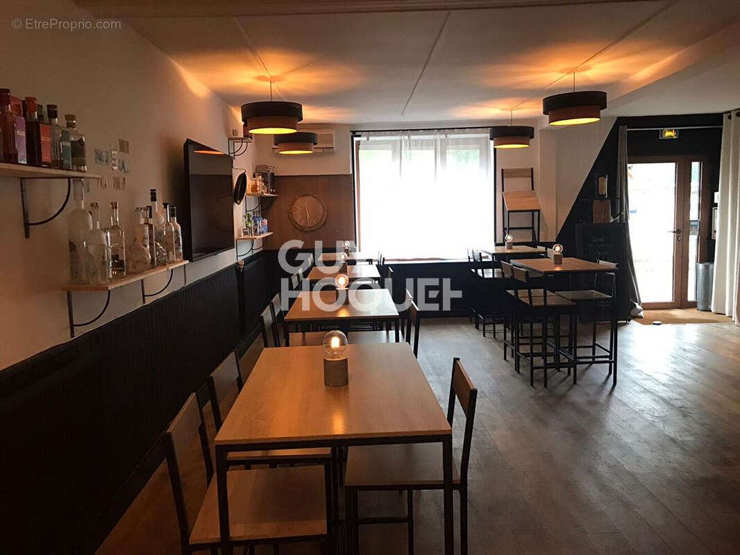 Commerce à FORGES-LES-BAINS