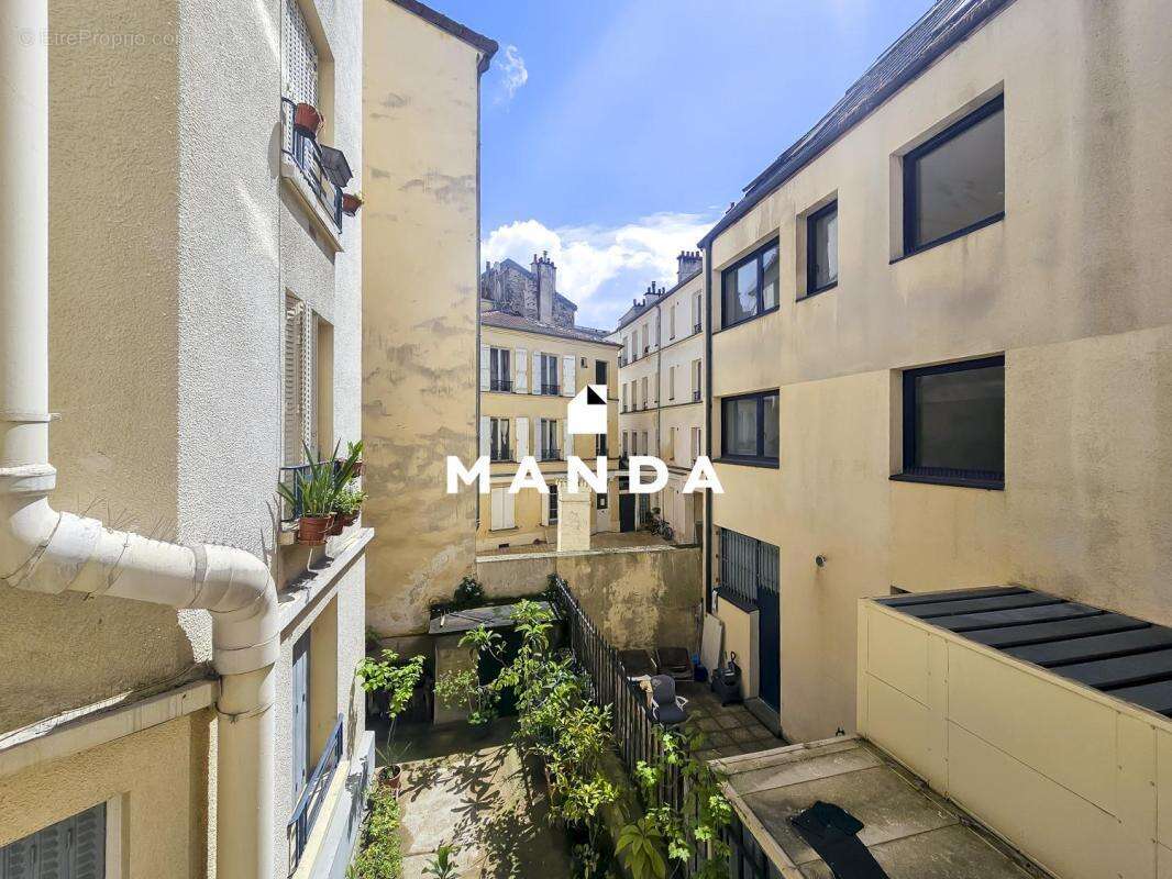 Appartement à PARIS-17E