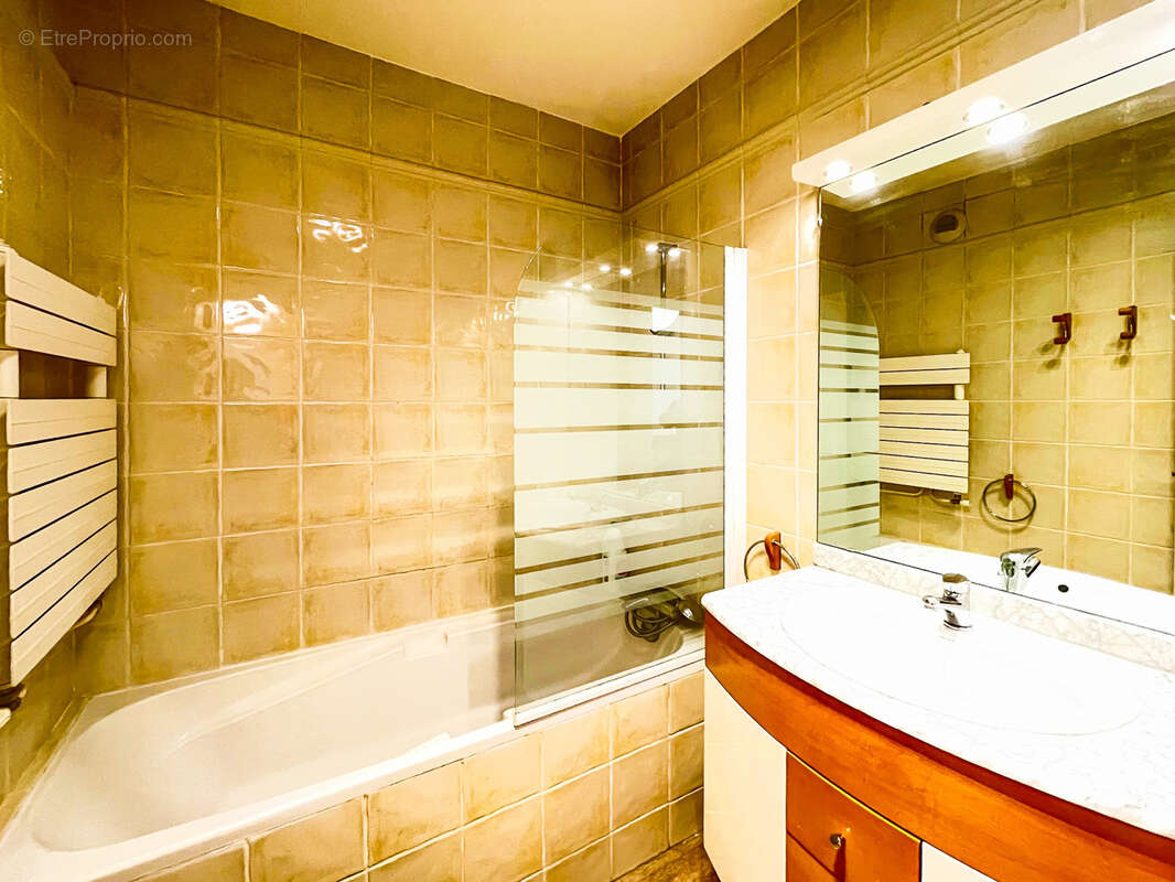 Appartement à AIX-EN-PROVENCE