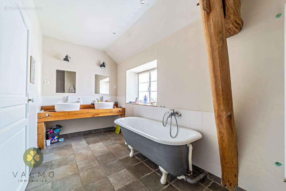 DEPT Yvelines (78) Montfort l'Amaury + A vendre maison 350 m2 - photo 22