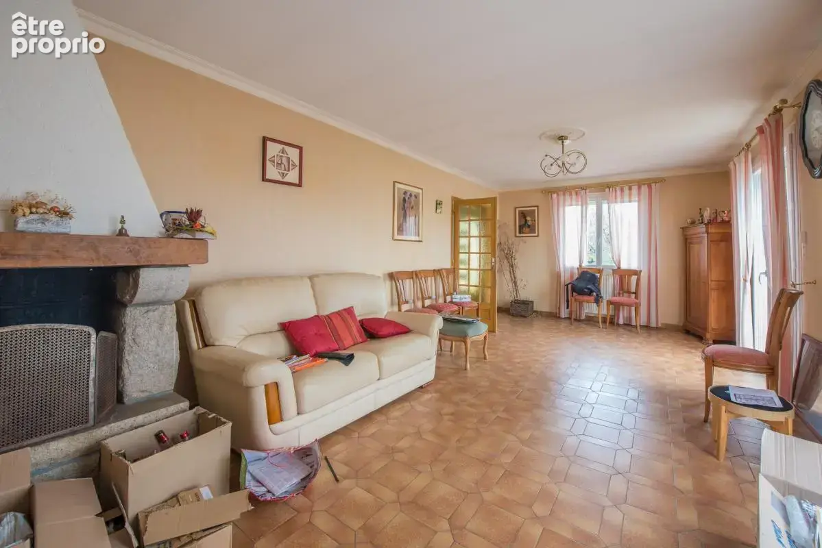 Guichen proche centre – Maison 4 chambres avec terrain constructible - photo 4