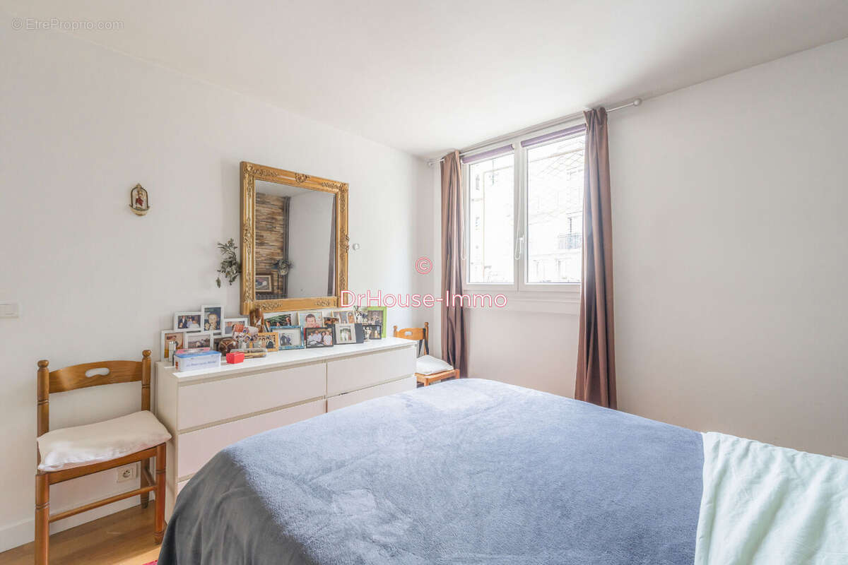 Appartement à LA CELLE-SAINT-CLOUD