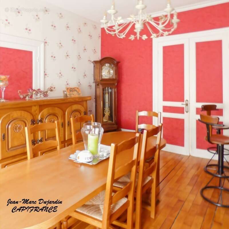 Maison à ANICHE