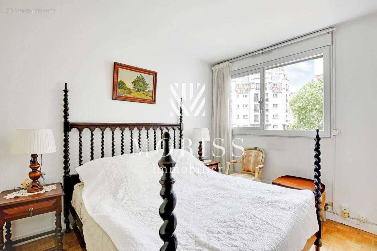 Appartement à PARIS-20E