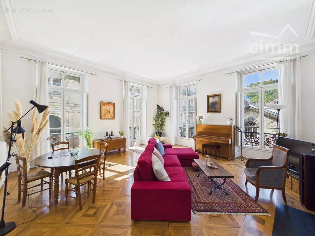 Appartement à GRENOBLE