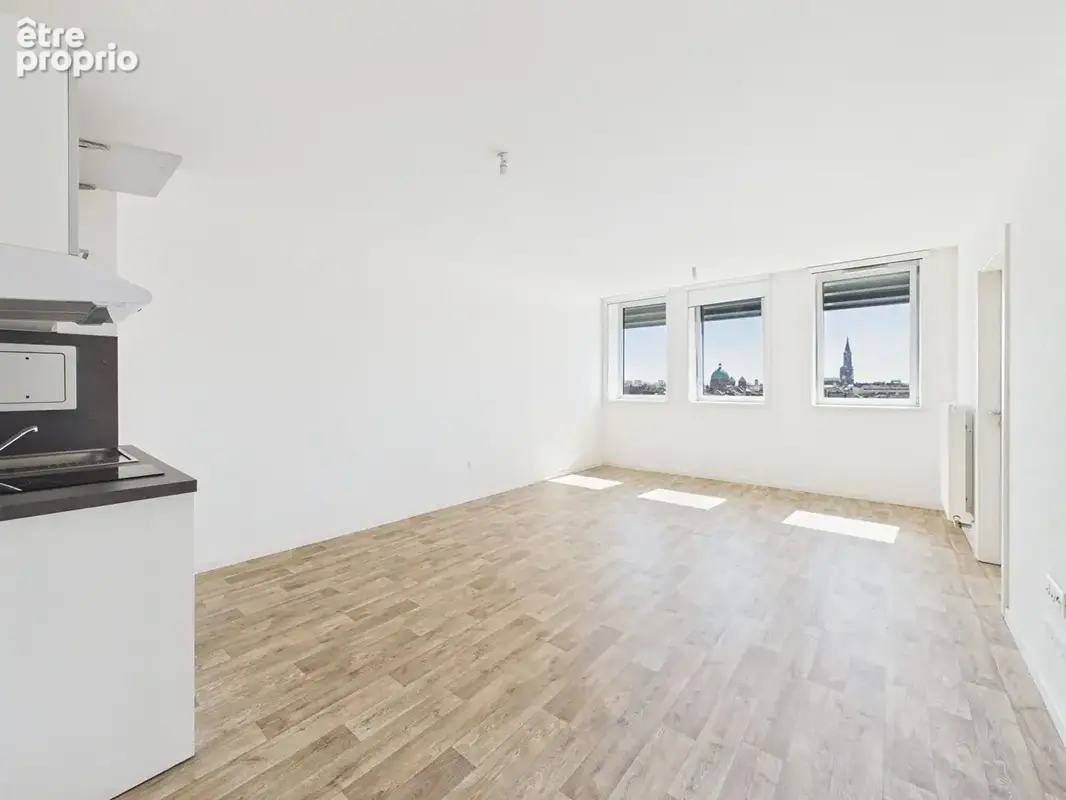 Appartement 2 Pièces Avec Vue Cathédrale - Libre De Toute Occupation - photo 3