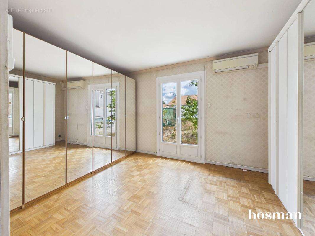 Maison à VILLENAVE-D'ORNON