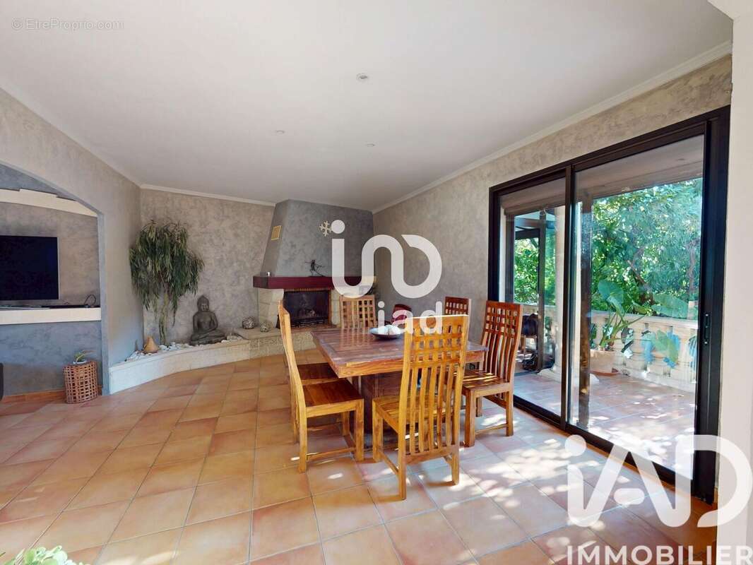 Photo 3 - Maison à PUISSALICON