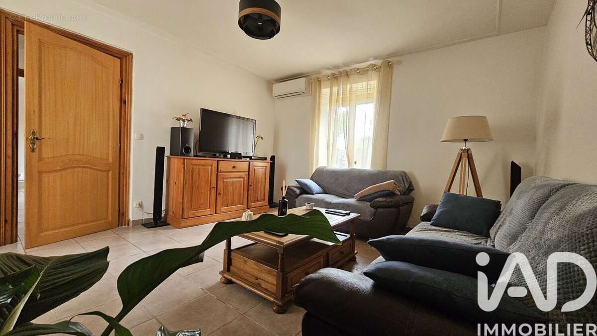Photo 4 - Maison à CIVIERES