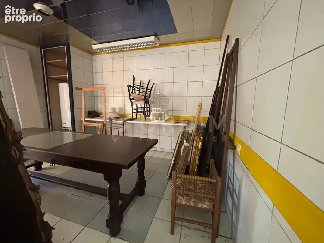 Local commercial Tonnerre 39 m2 - photo 4