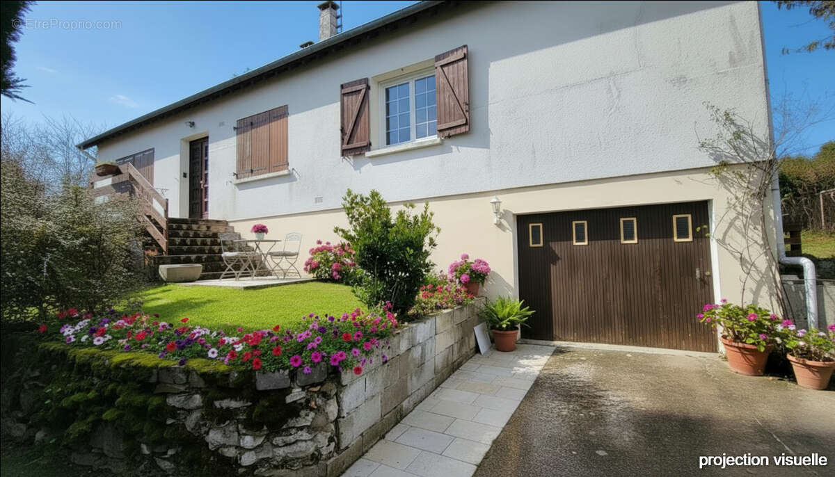 Maison à COULOMMIERS