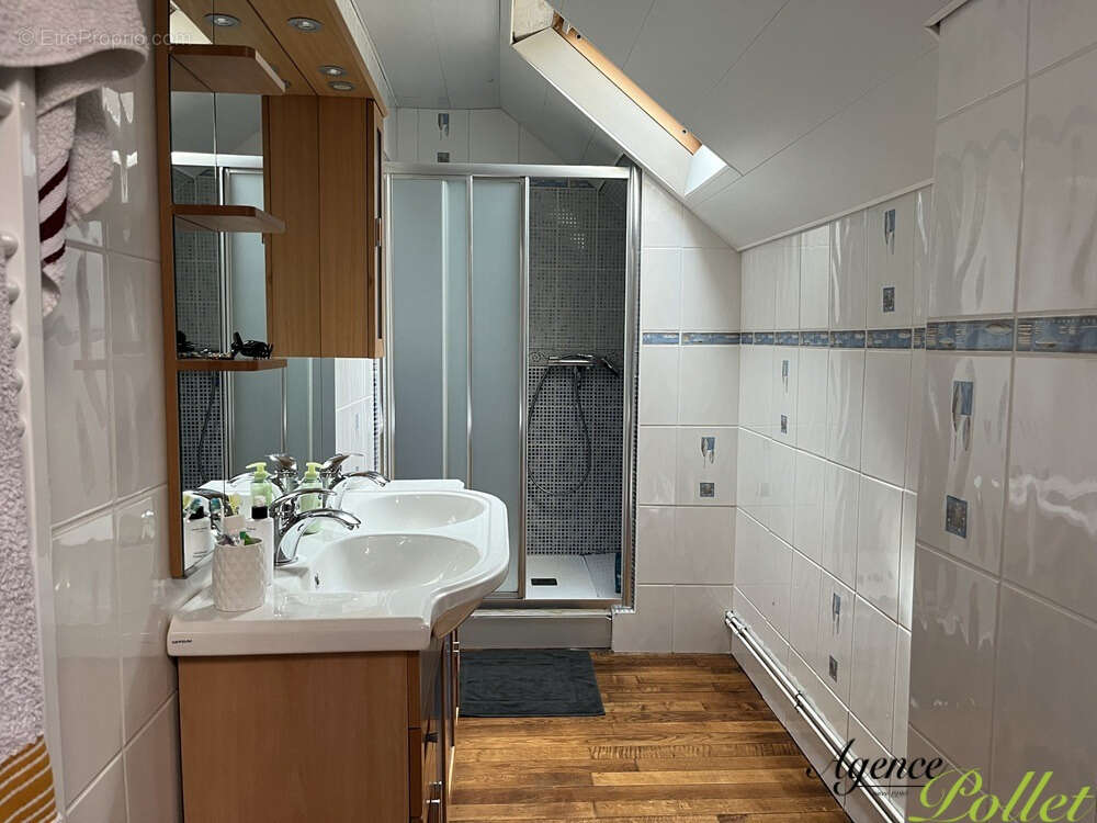 Maison à AUBIGNY-SUR-NERE