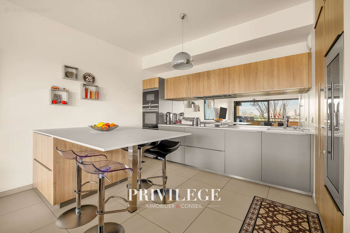 Appartement à SAINT-DIDIER-AU-MONT-D'OR