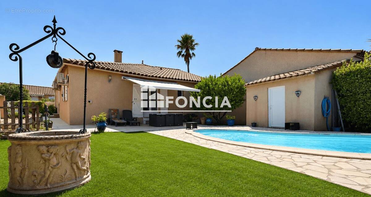 Maison à PIA