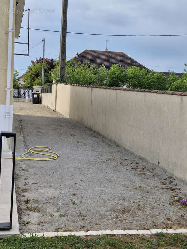 Maison à CHATELLERAULT
