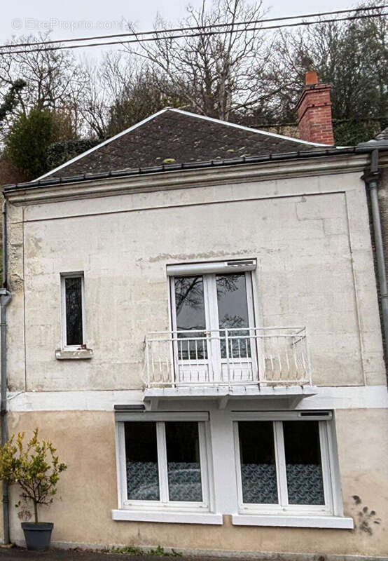 Maison à SAINT-ETIENNE-DE-CHIGNY