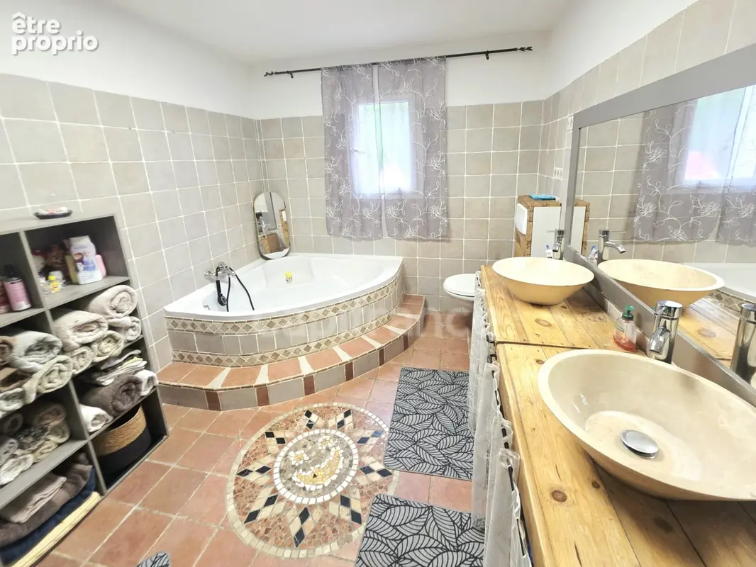 Vue mer – Villa d’architecte avec piscine – 6 pièces – Hauteurs de Biguglia - photo 9