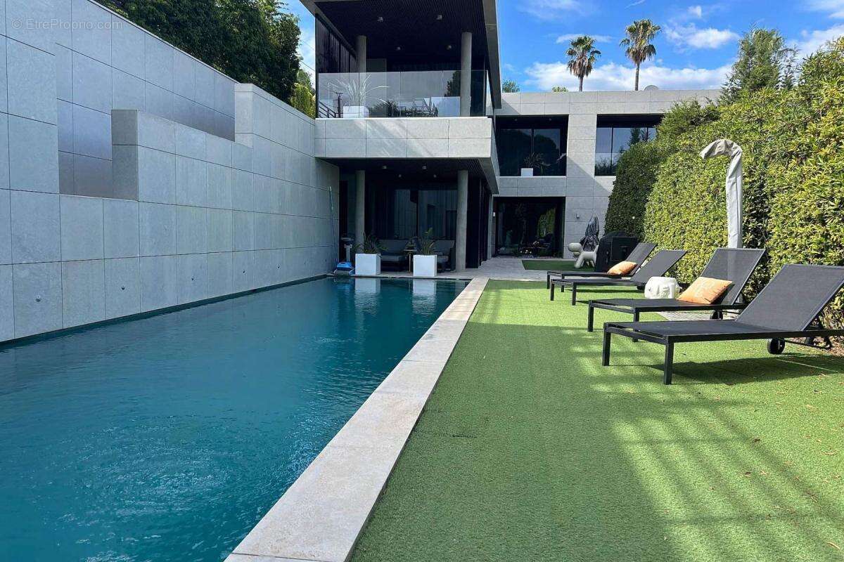 NICE Mont Boron - Villa moderne avec vue imprenable sur la mer - photo 24