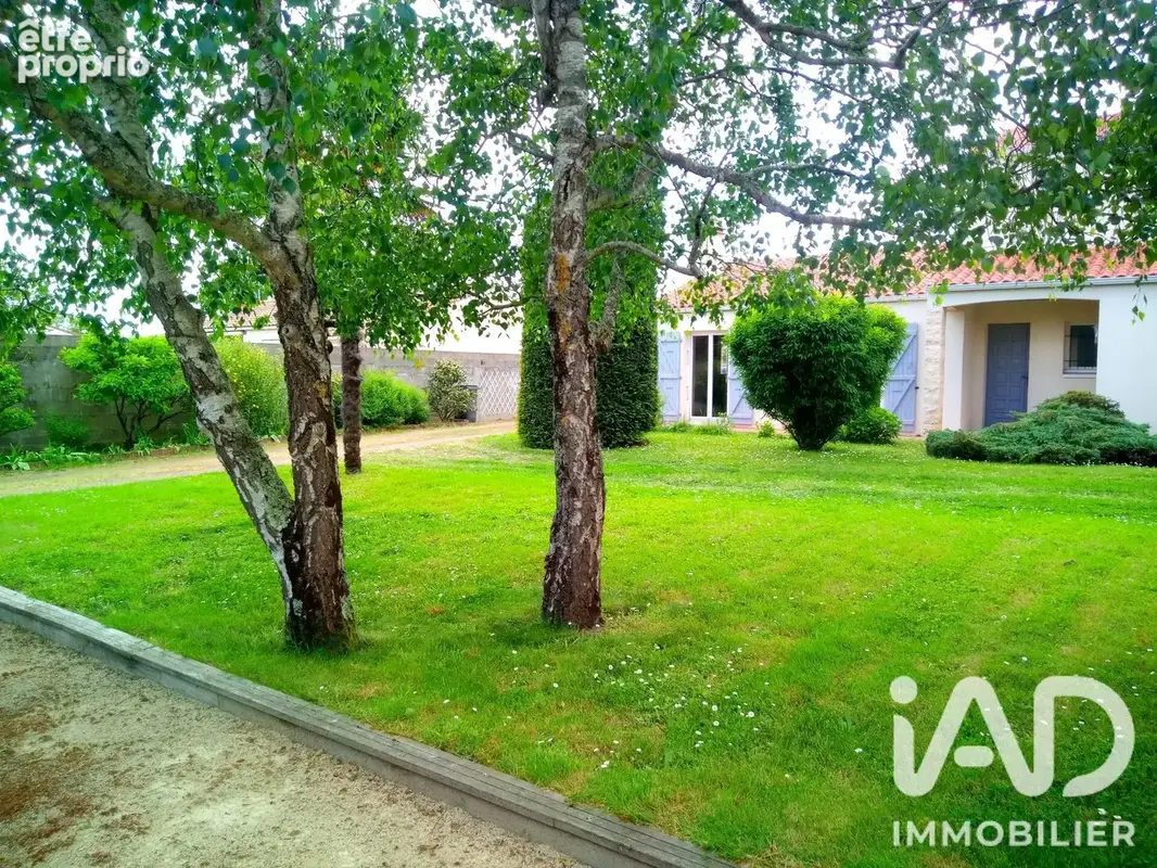Photo 1 - Maison à ANGLES
