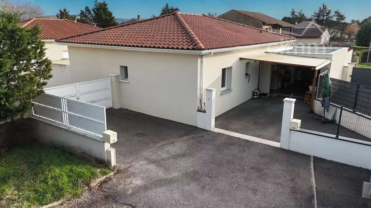 Maison à ANDANCETTE