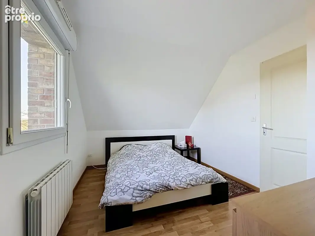 Maison 5 pièces 91 m² à vendre à Bailleul (59270) - photo 5