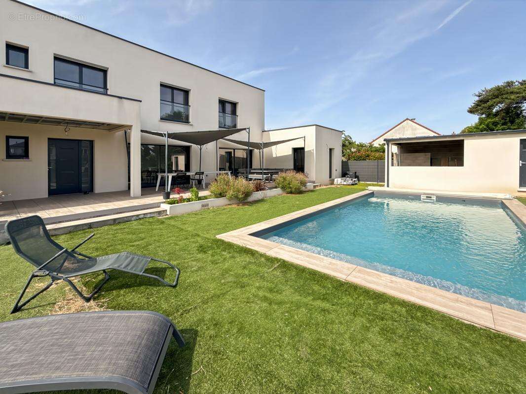 Maison à SANDILLON