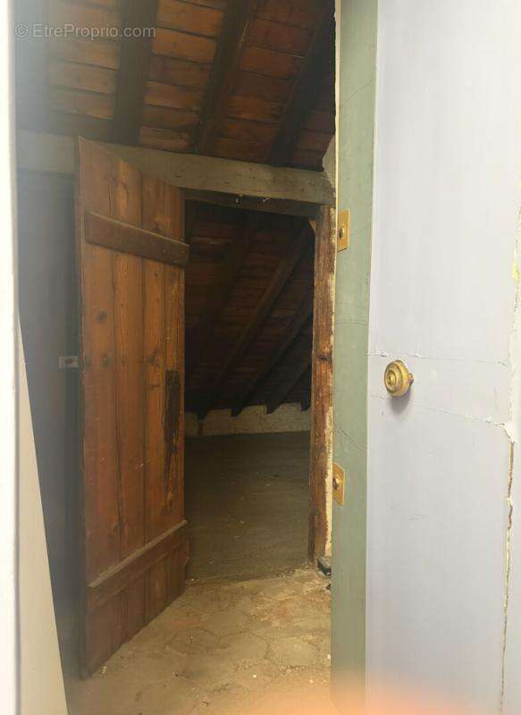 Appartement à PARIS-19E