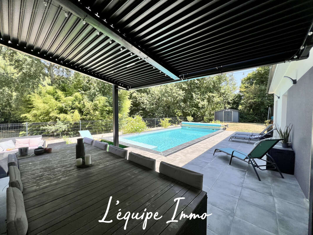Contemporaine plain pied 154m2 sur 935m2 de terrain - photo 9
