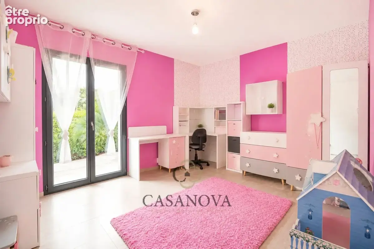 Villa contemporaine de 280 m² sur 1,3 hectare - photo 21