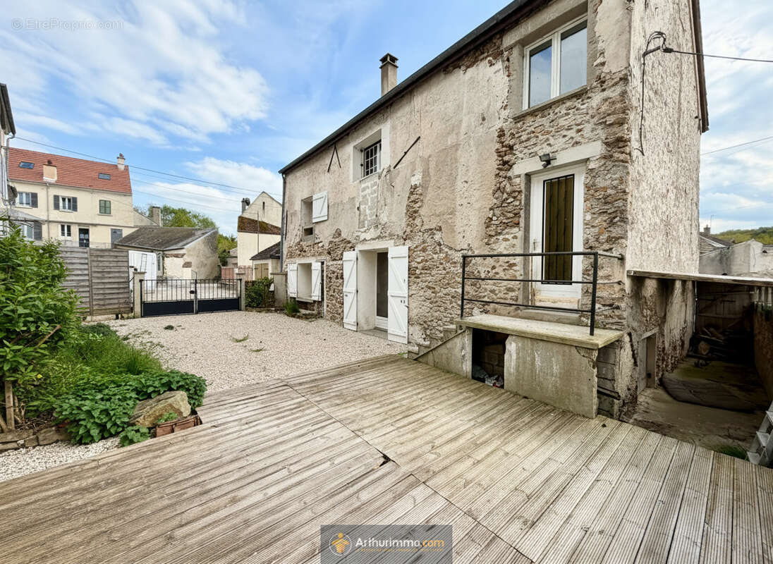 Maison à COULOMMIERS