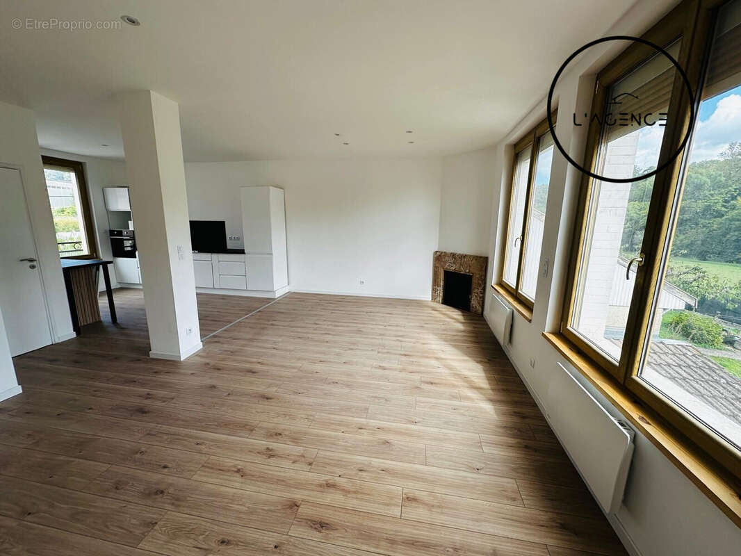 Maison à JARVILLE-LA-MALGRANGE