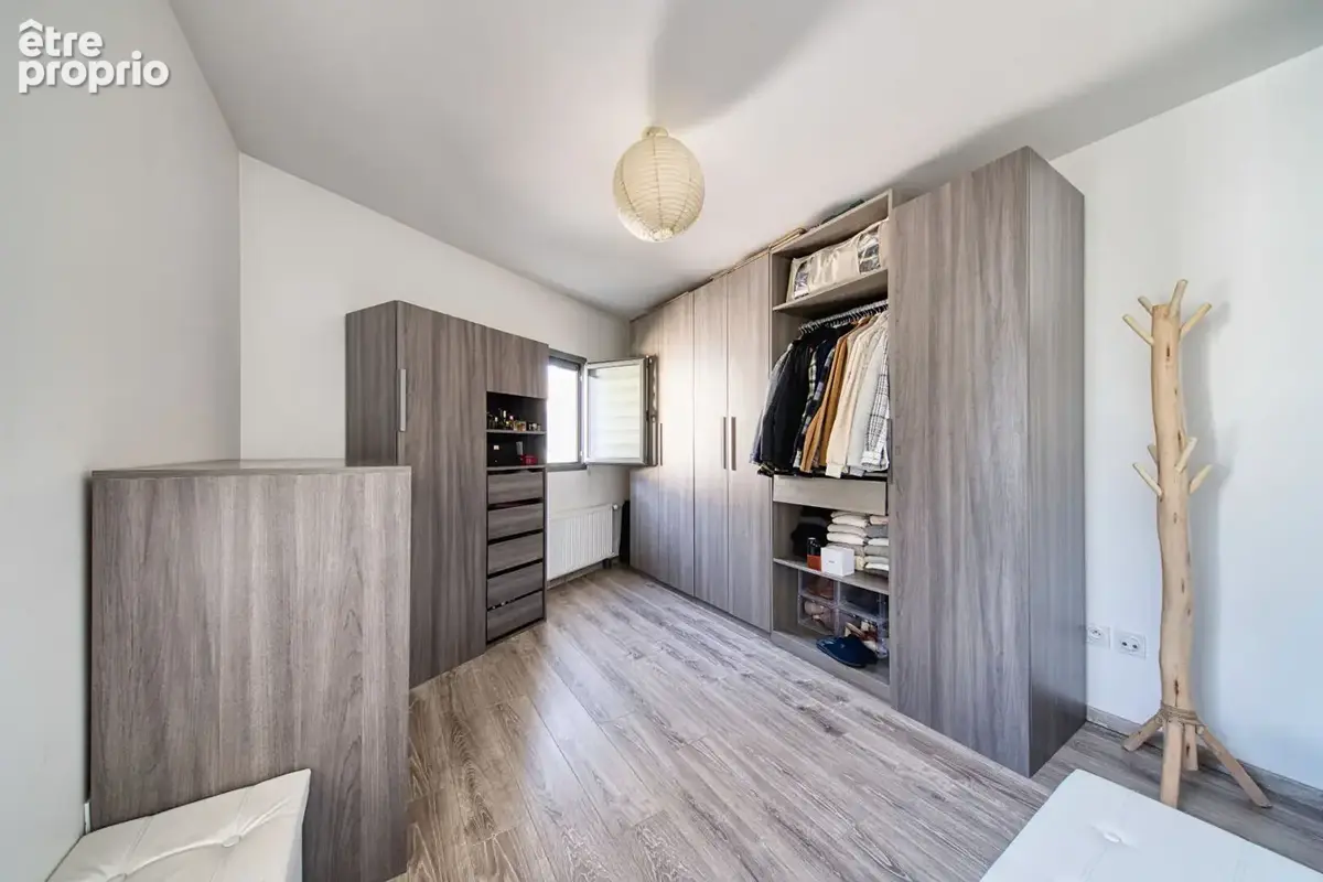 Exclusivité : élégant t3 au coeur de limonest - 201 avenue général de gaulle - photo 8