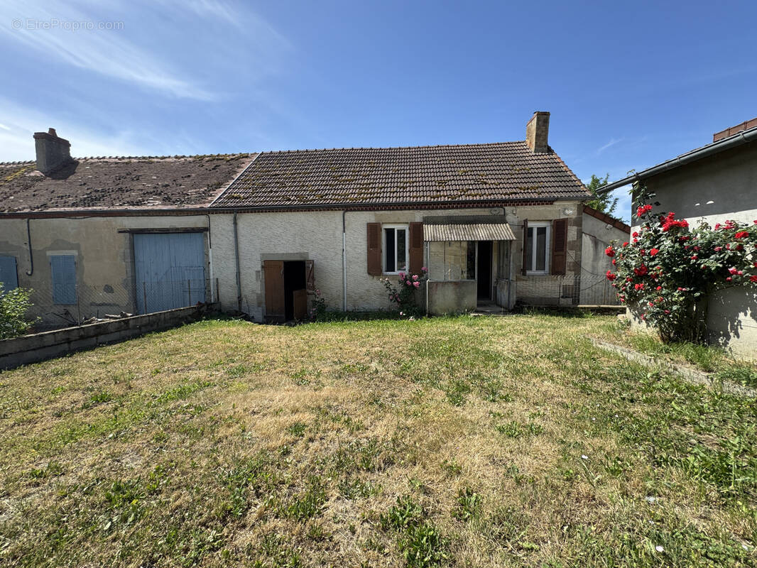 Maison à VERNUSSE