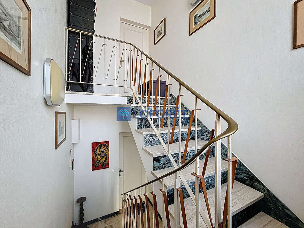 Maison à SAVIGNY-SUR-ORGE