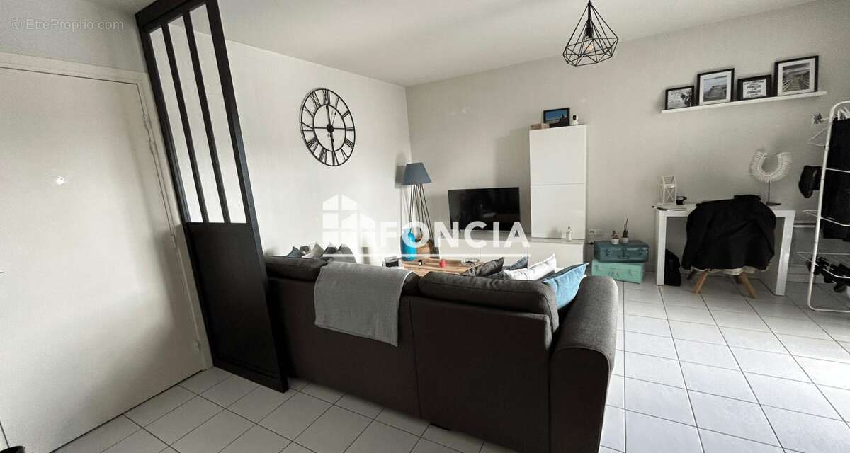 Bruges Le Tasta - T2 libre avec balcon et stationnement - photo 2