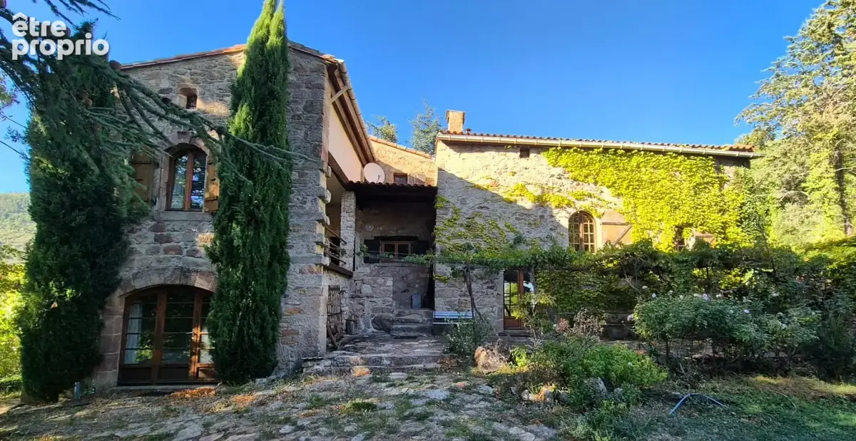 Maison à JONCELS