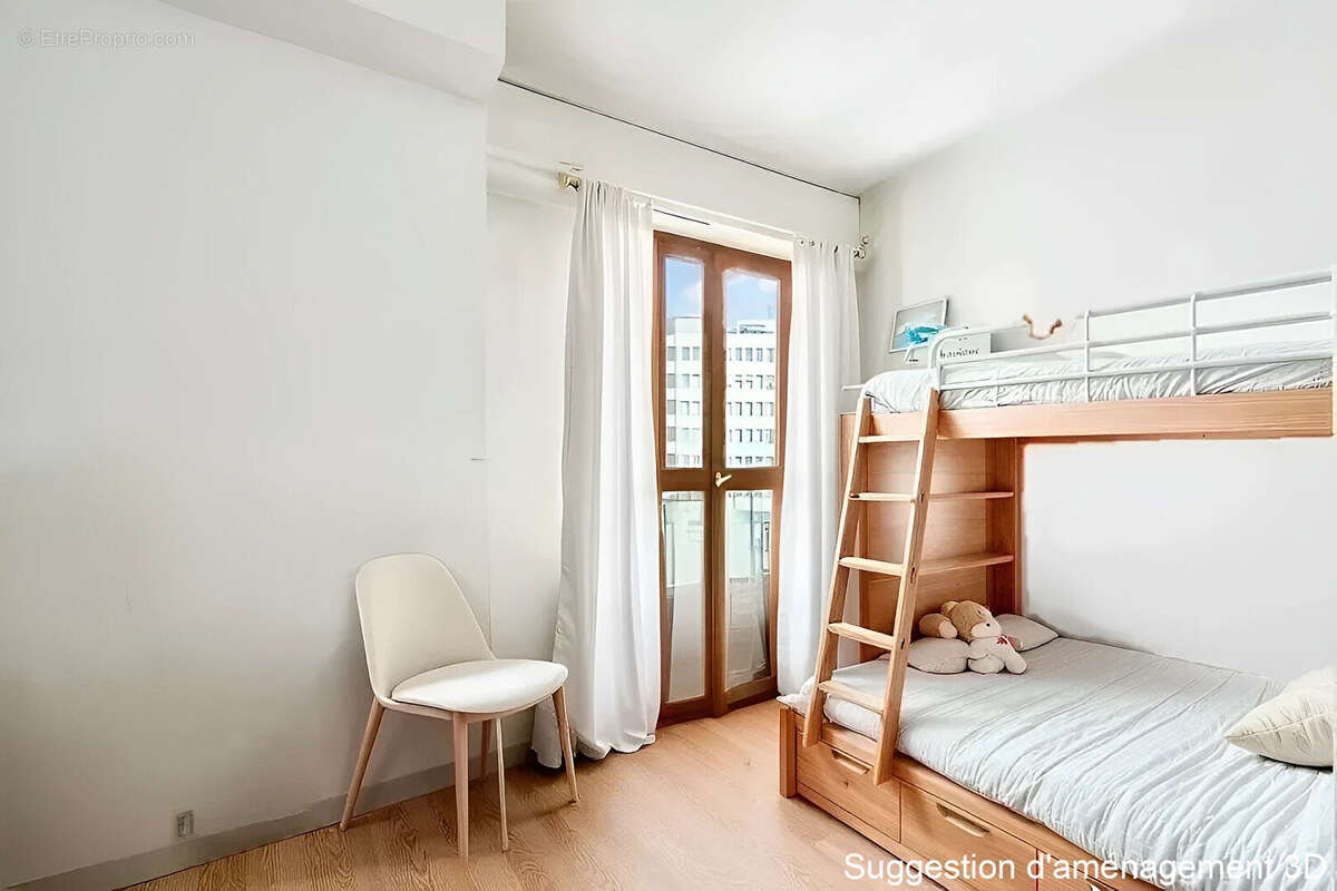 Appartement à PARIS-14E