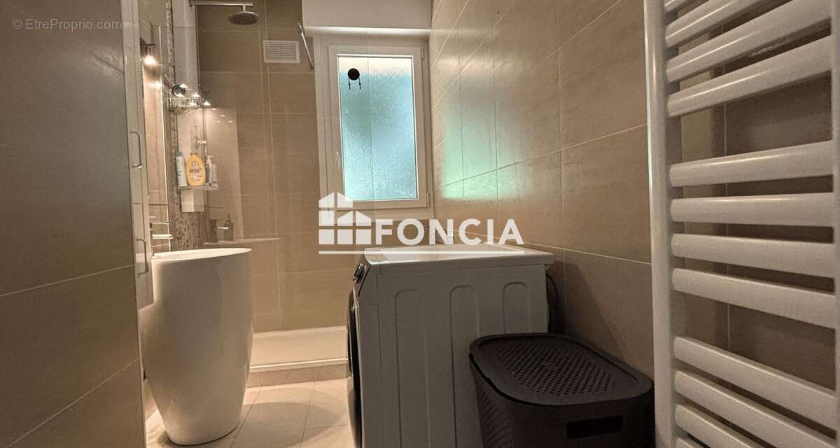 Appartement T4 102 m2, rénové dans un cadre privilégié à ETIOLLES avec PISCINE ET TERRAINS DE TENNIS - photo 6