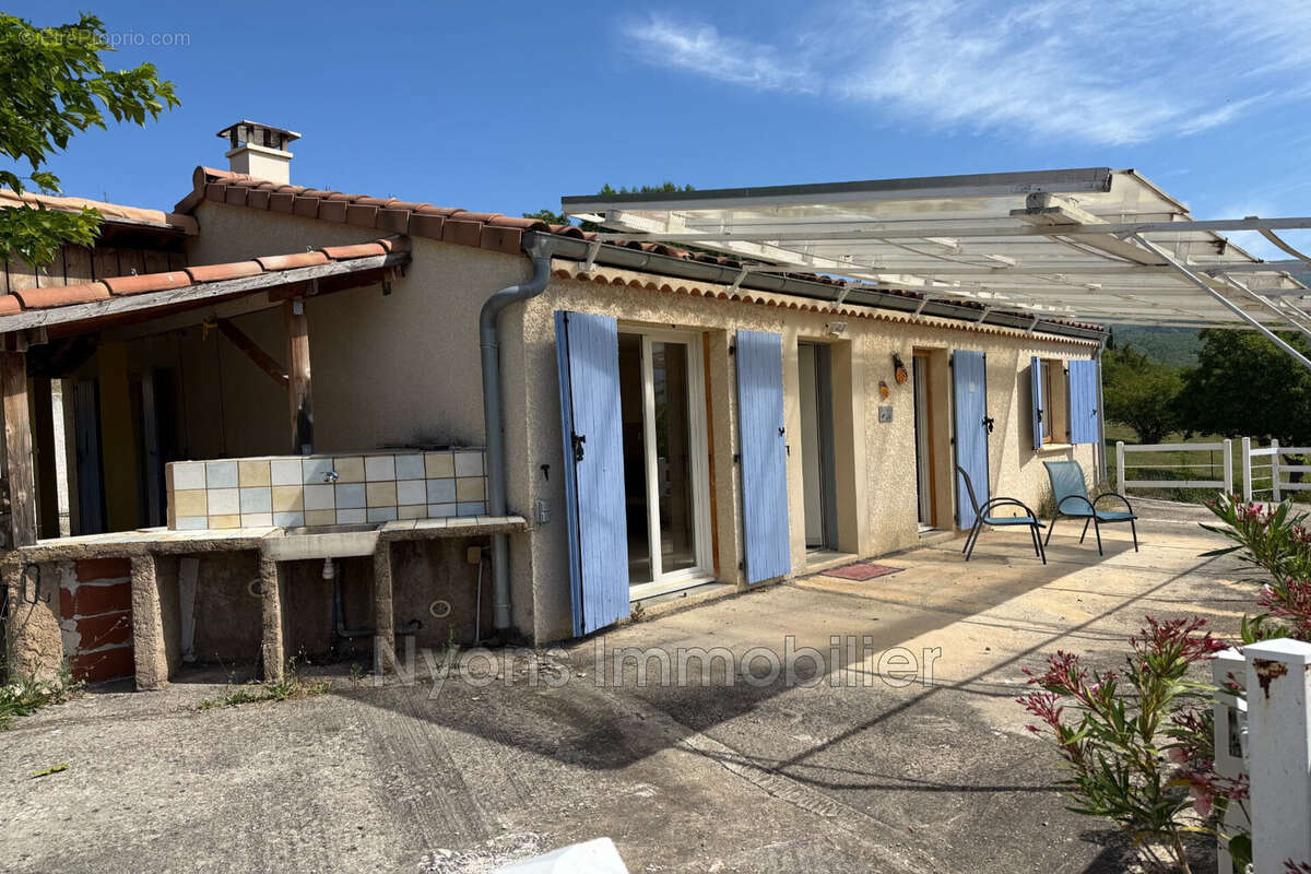 Maison à SAINTE-JALLE