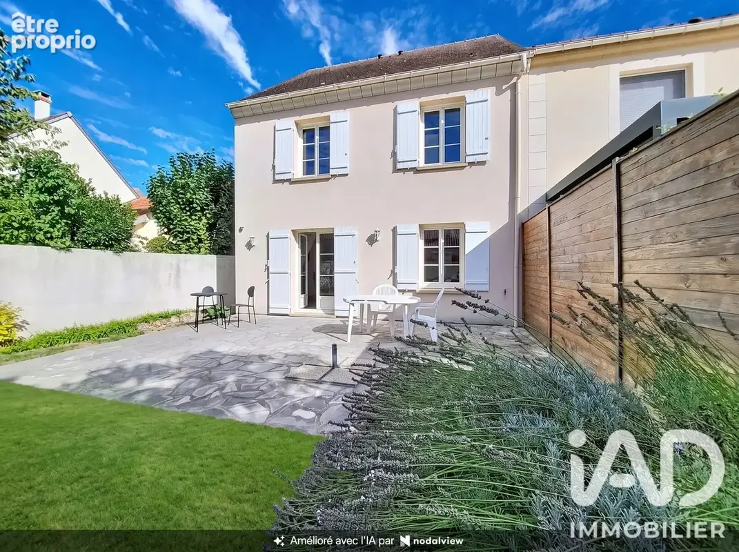 Photo 1 - Maison à JOUY-EN-JOSAS