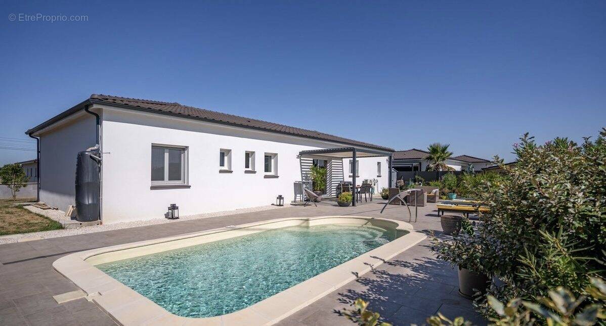 Maison à VILLENEUVE-SUR-LOT