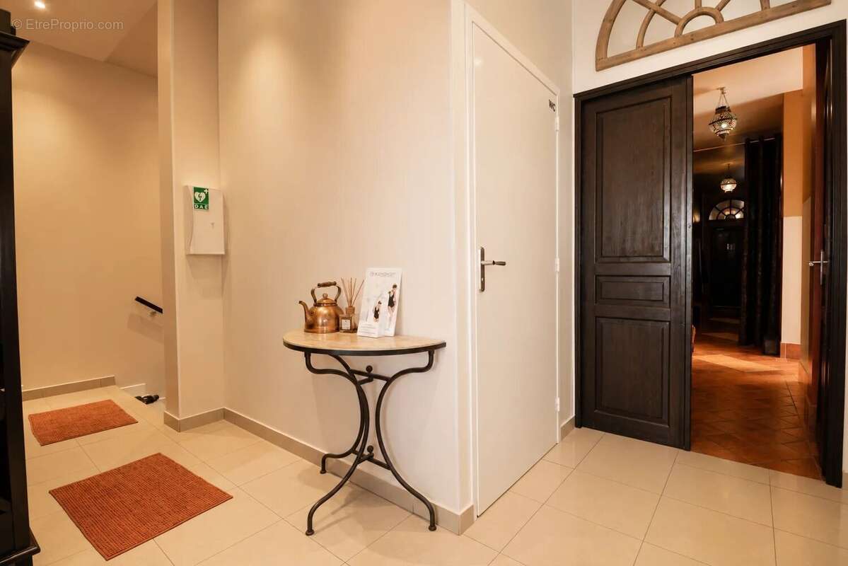 Appartement 241 m² à Maurepas  - photo 5