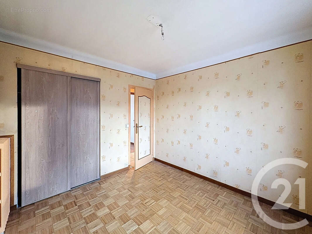 Appartement à CHAMPIGNY-SUR-MARNE