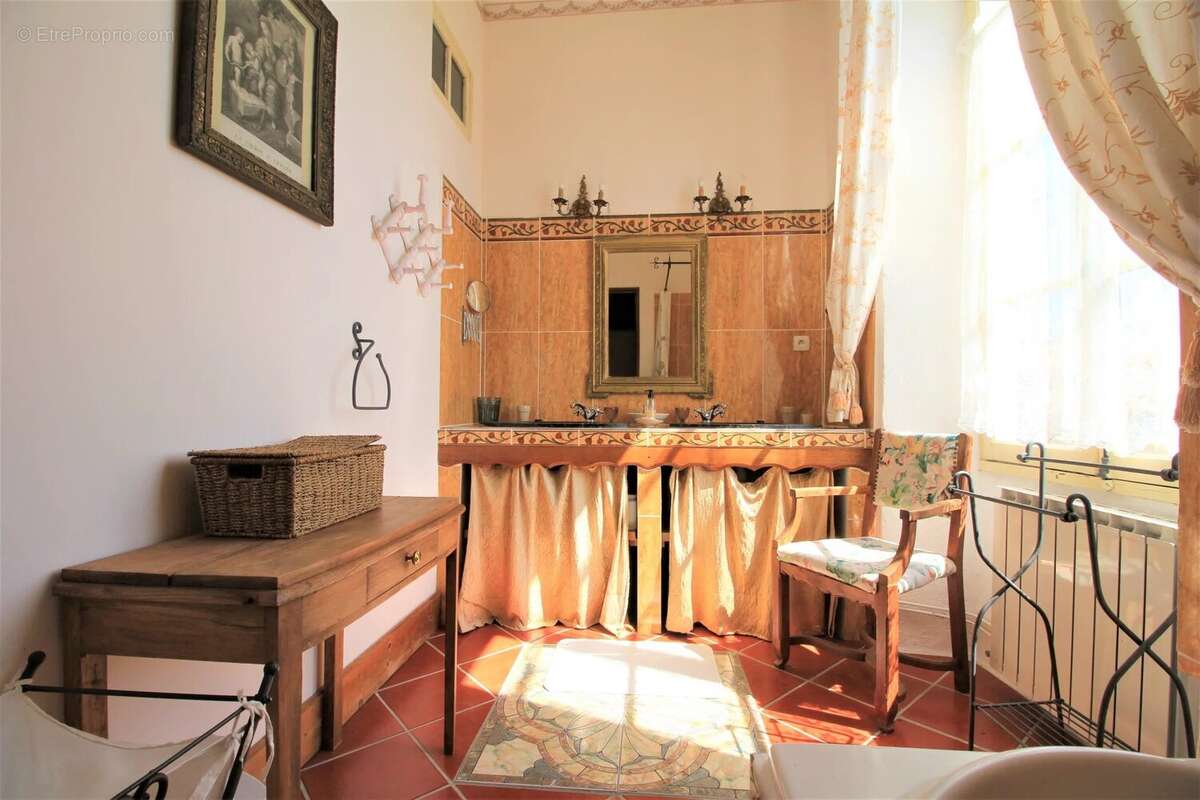 Maison à MONFLANQUIN