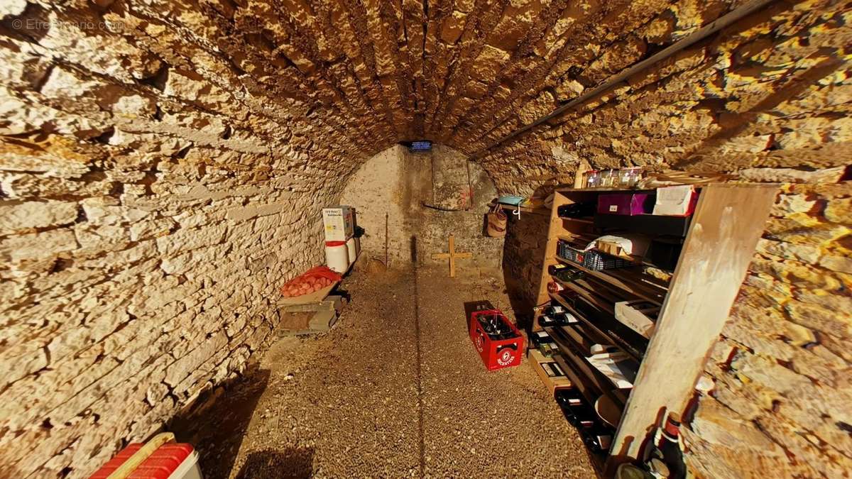 Maison à CORVOL-L&#039;ORGUEILLEUX