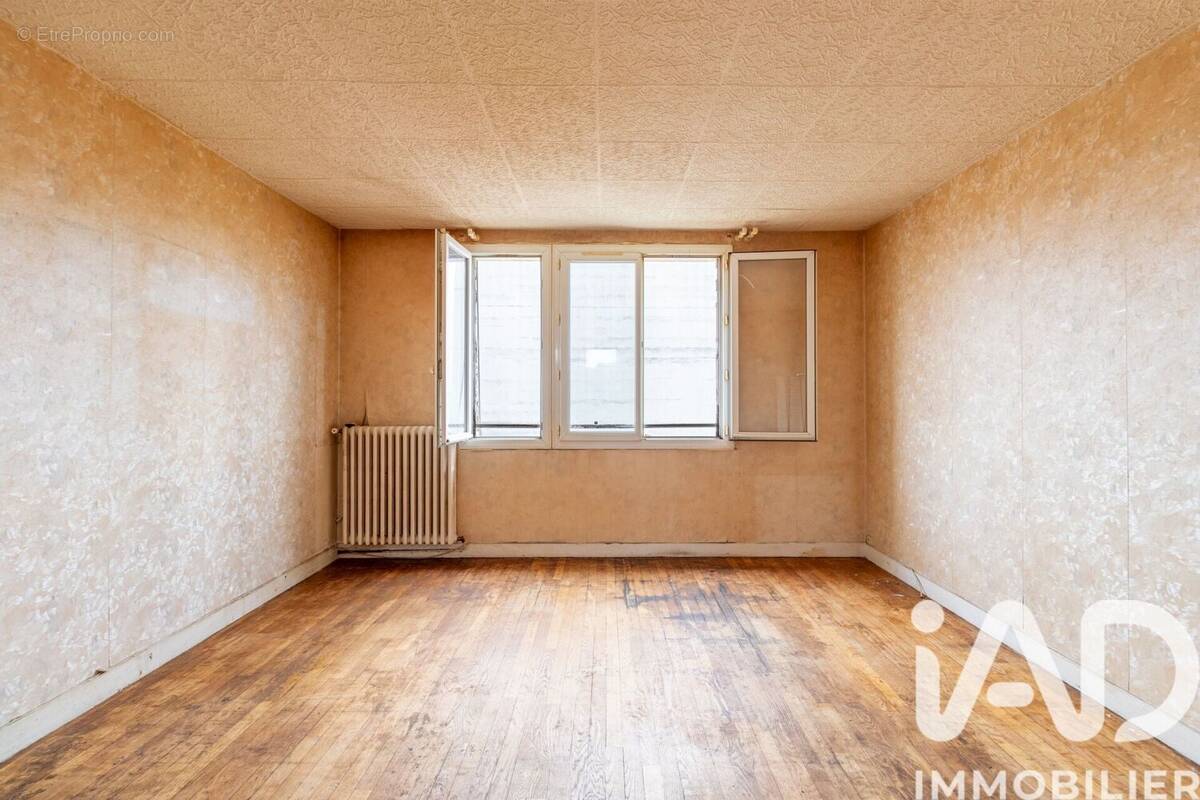 Photo 1 - Appartement à COLOMBES