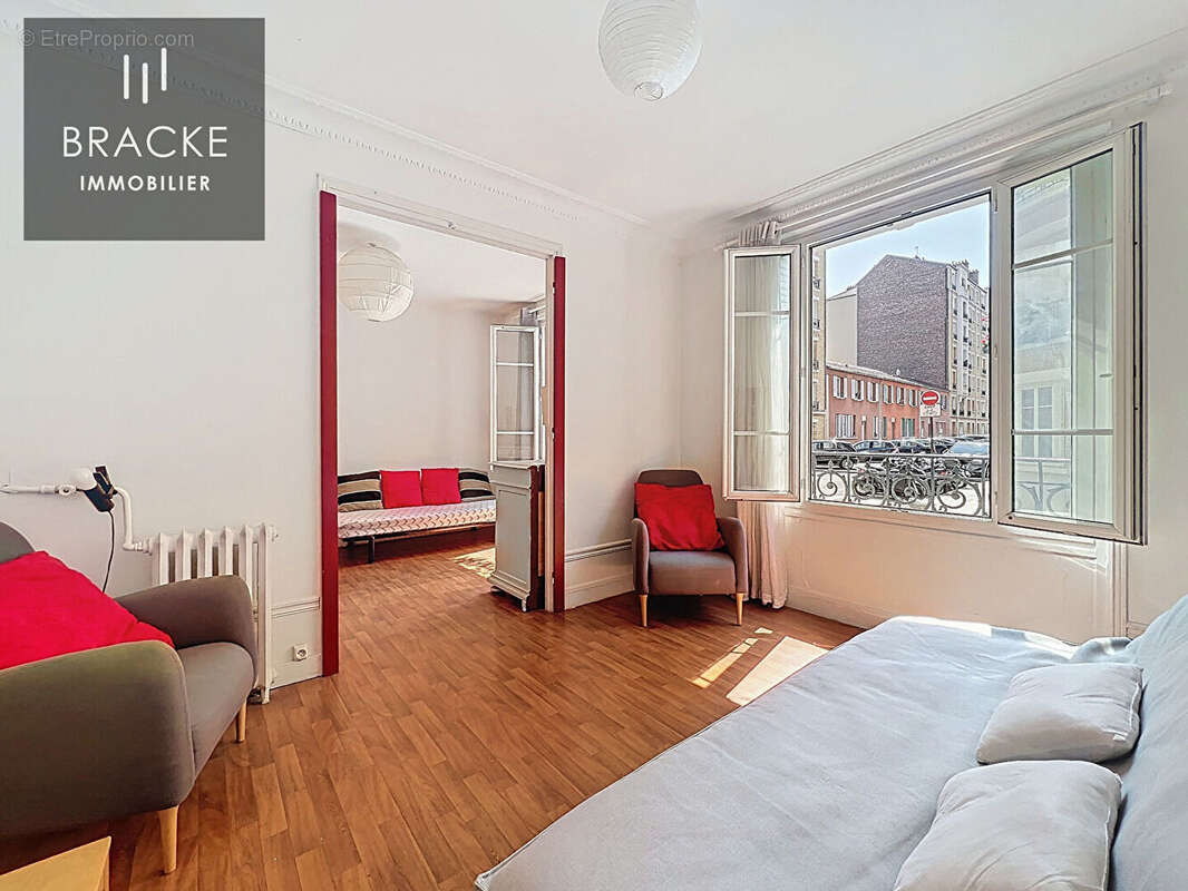 Appartement à COURBEVOIE